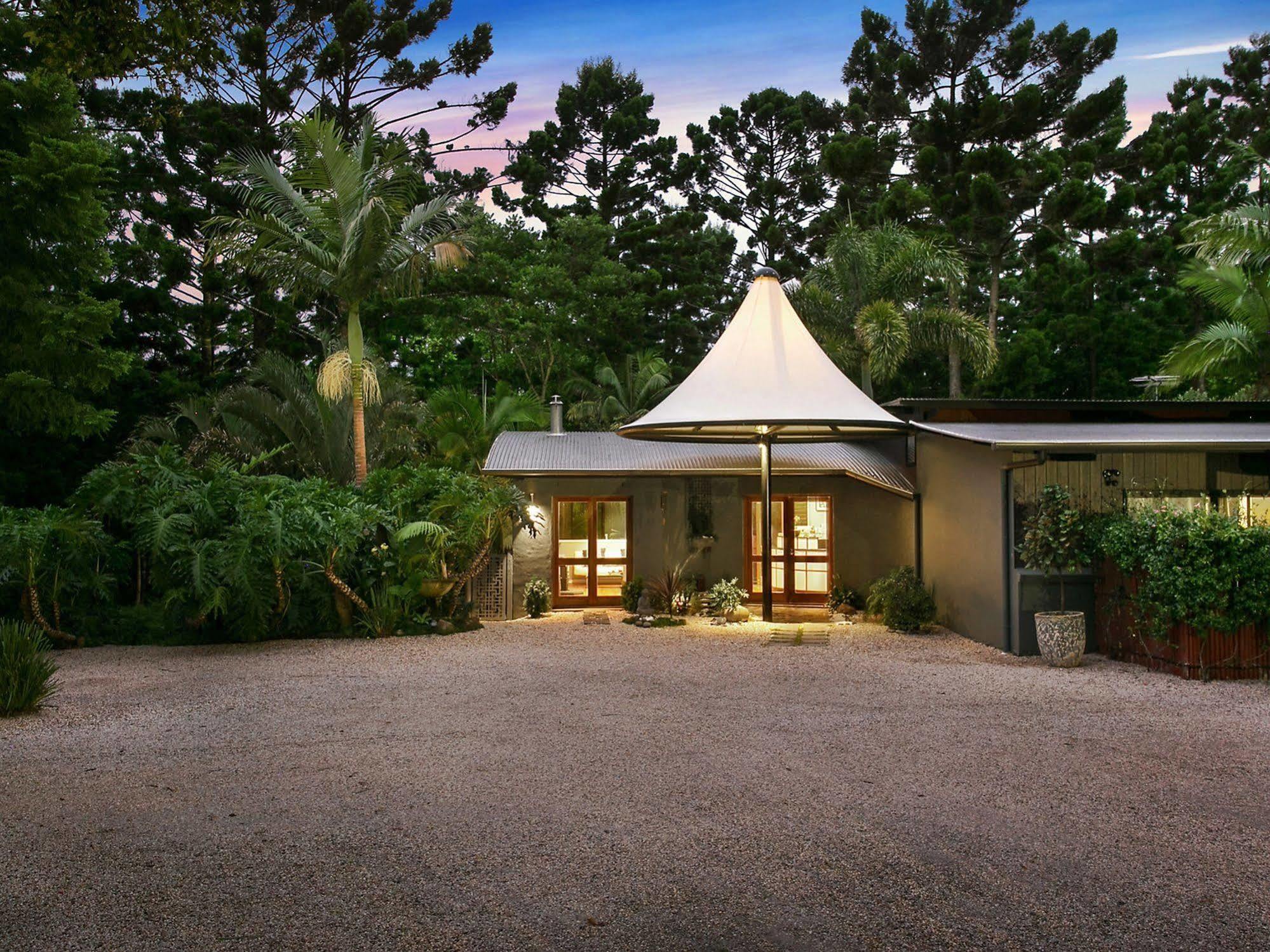 Azabu Retreat & Spa Byron Bay Exterior photo